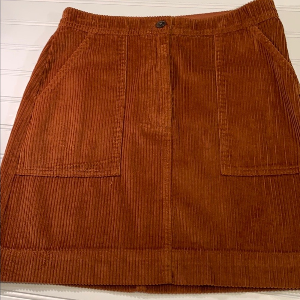 GAP Rust Corduroy Skirt Size 4